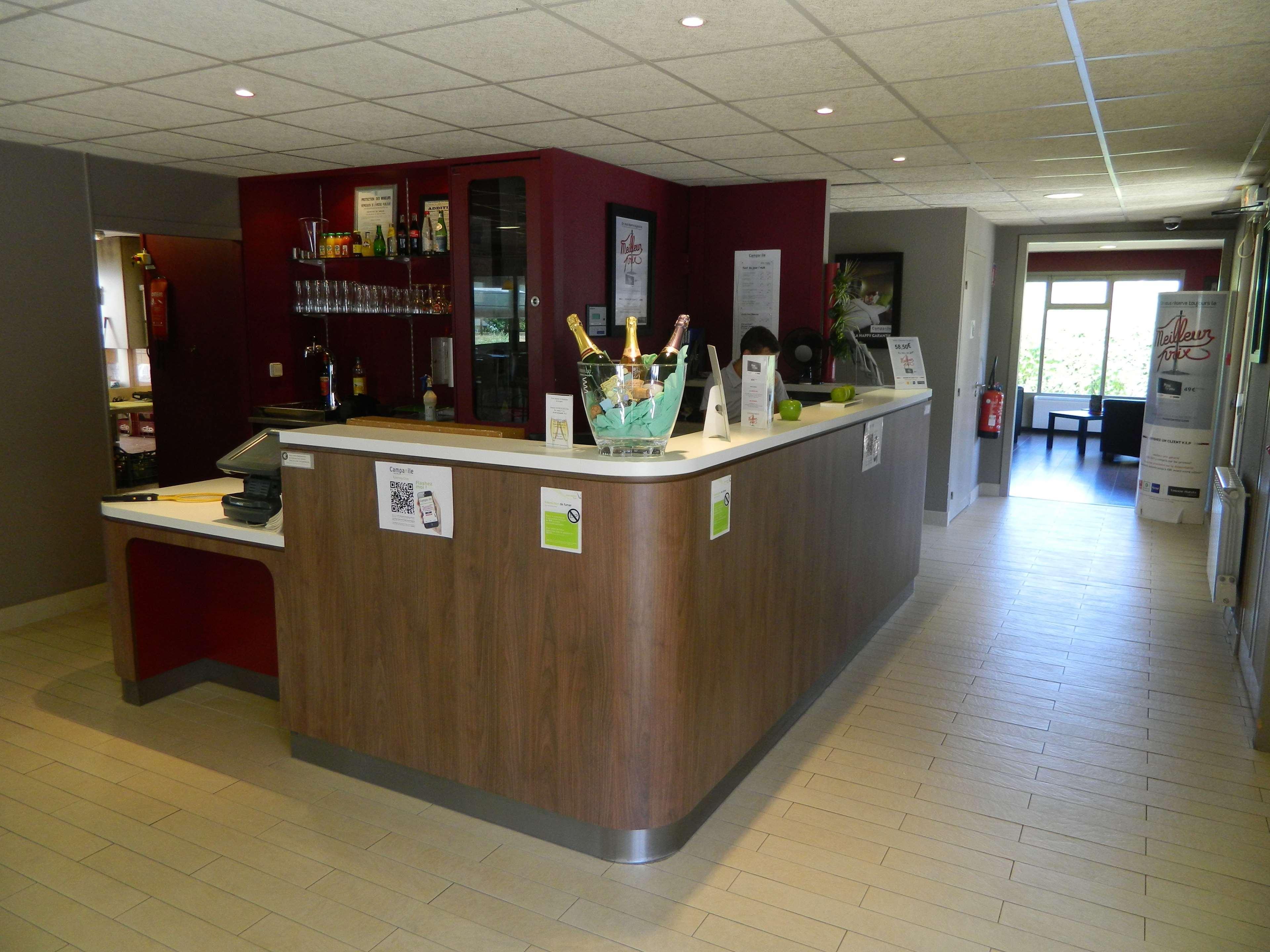 Campanile Epernay - 51530